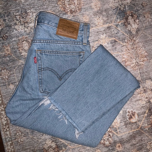 LEVIS JEANS - Picture 1 of 4